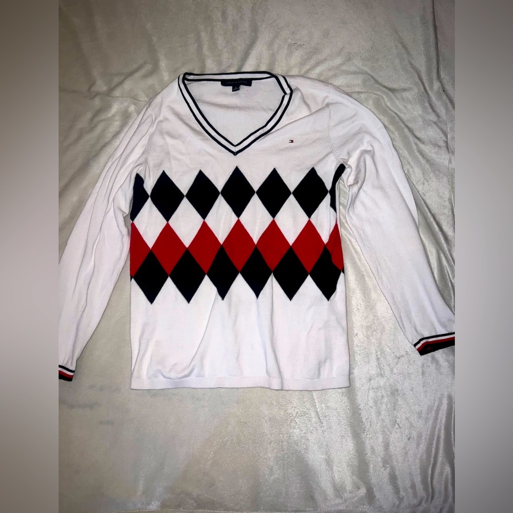 Tommy Hilfiger Sweater… Size Medium… 100% Cotton